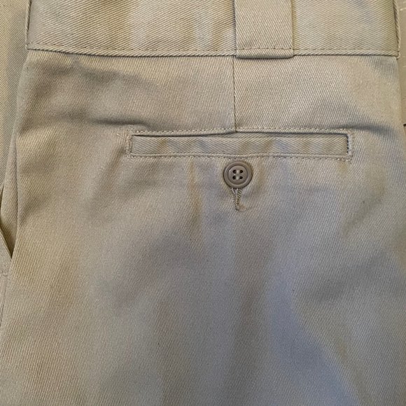 Dickies Women's Original 774 Work Pant Wrinkle And Stain Resistance Khaki 4 Reg - Picture 7 of 13
